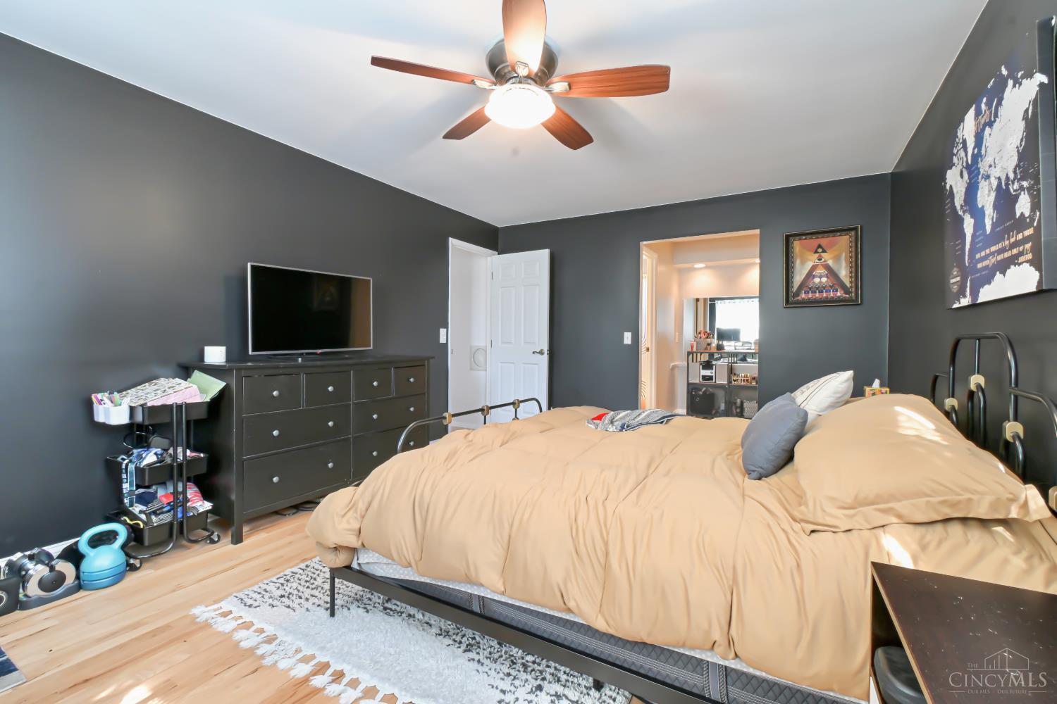 5820 Timely Terrace Cincinnati, OH 45233 - Photo 13 of 26