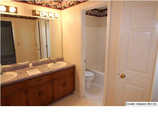 87 Jones Street Jacksonville, AL 36265 - Photo 14 of 16