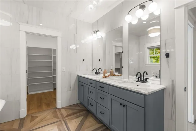 $1,220,000 | 3527 Nebraska Avenue, Nashville, TN 37209