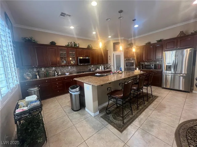 $2,700 | 6625 North Arbor Bluff Court, North Las Vegas, NV 89084