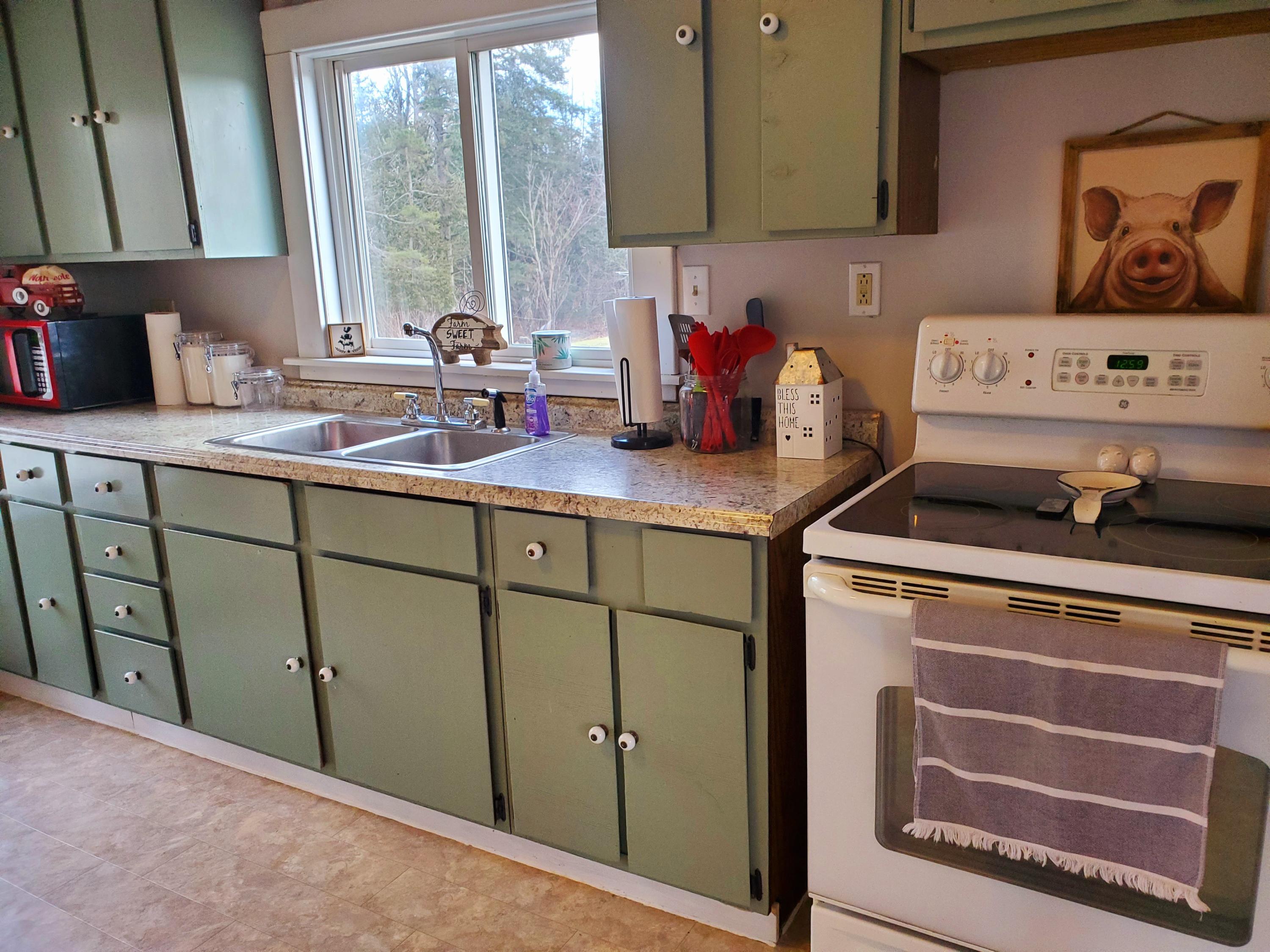 239 Station Road Sherman, ME 04776 - Photo 4 of 16 Country Kitchen