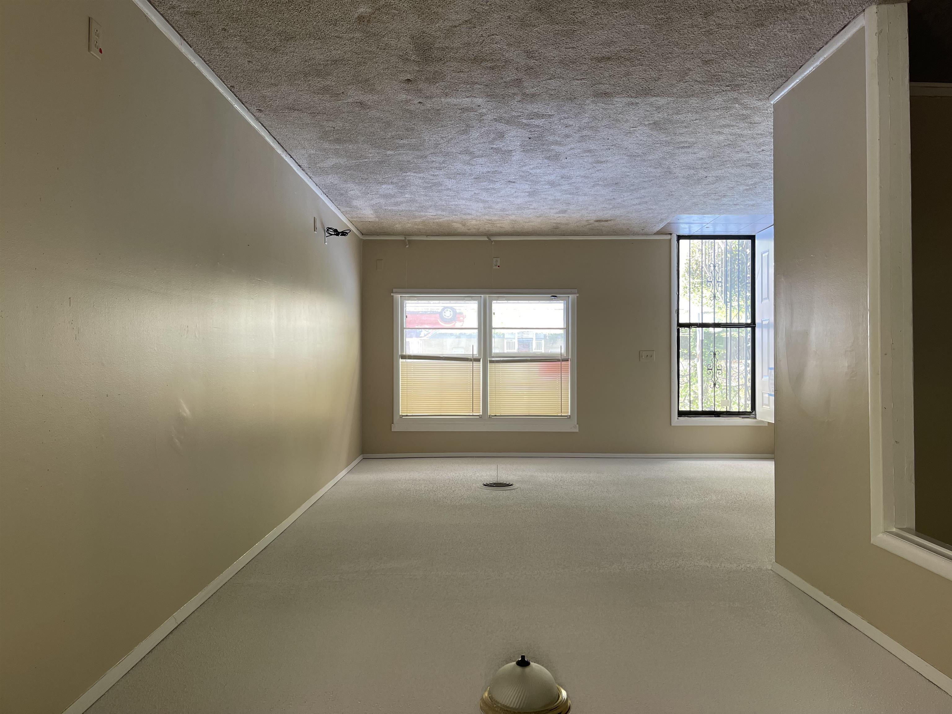 1703 South Perkins Road Memphis, TN 38117 - Photo 4 of 15 Gallery Image 4