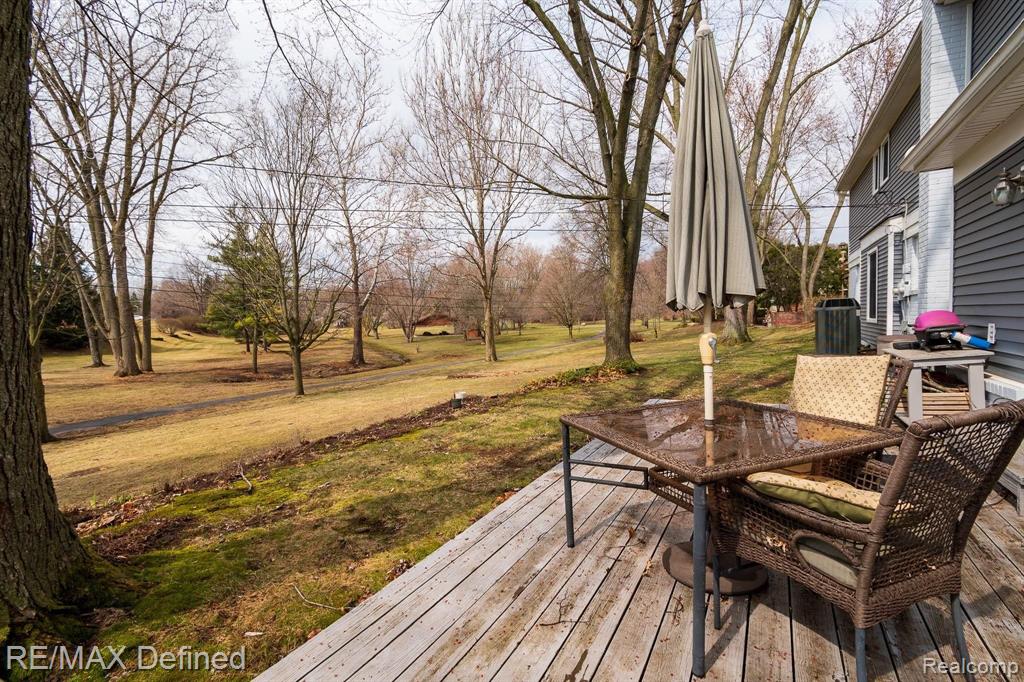674 Campus Road Rochester Hills, MI 48309 - Photo 40 of 48
