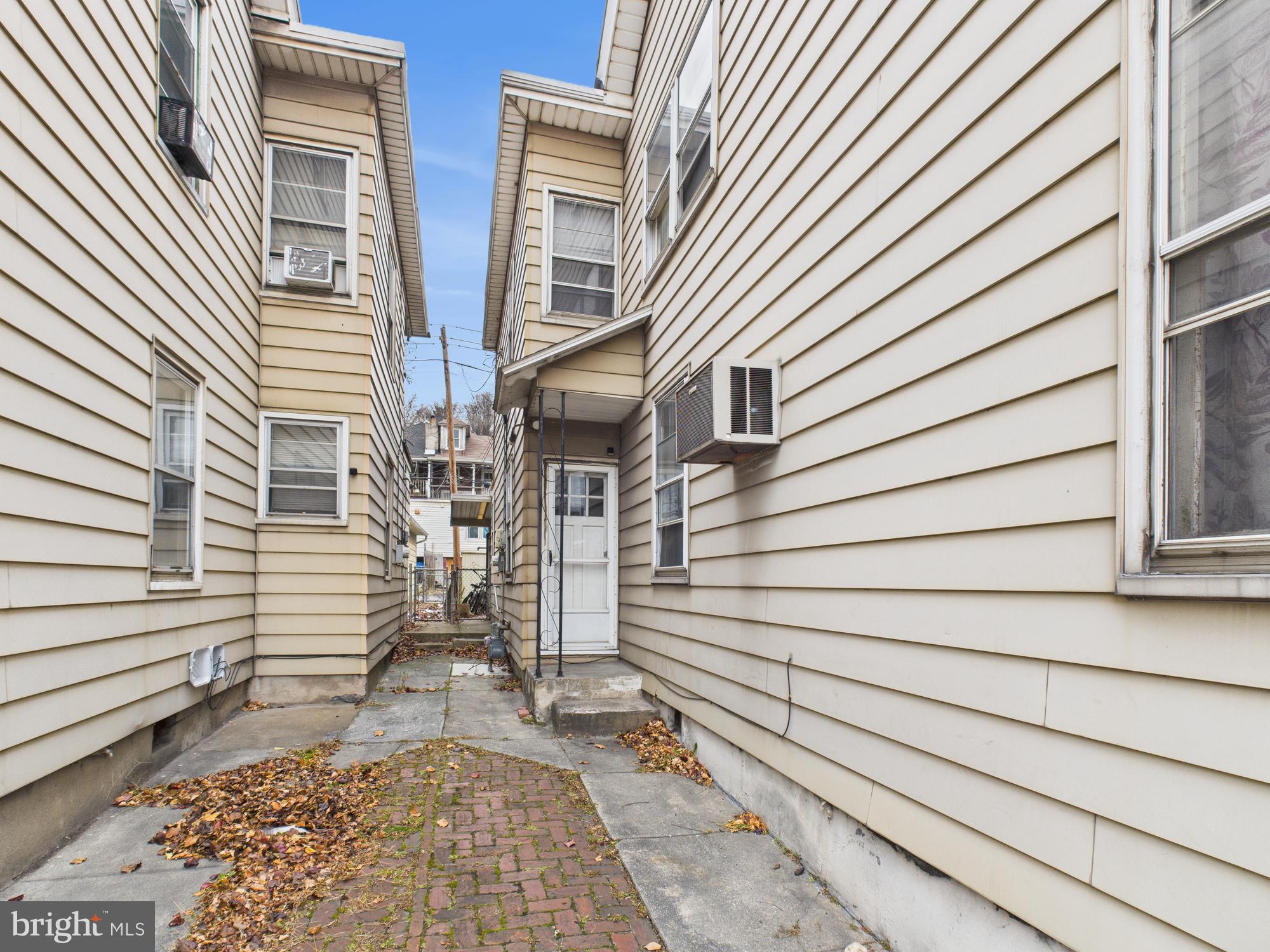 673 South Front Street Steelton, PA 17113 - Photo 5 of 9