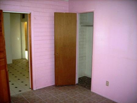 126 West Roeser Road Phoenix, AZ 85041 - Photo 4 of 8 BD