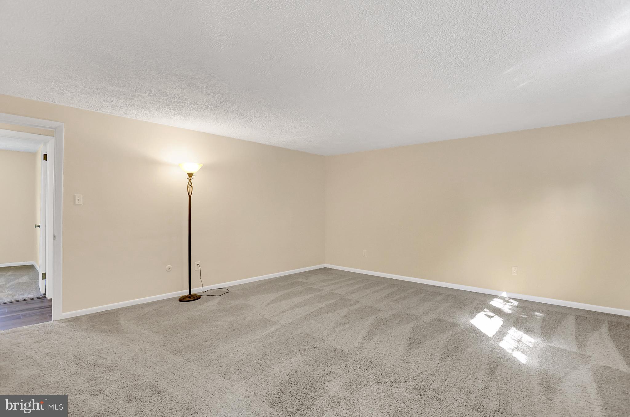 2051 Garnet Road York, PA 17403 - Photo 17 of 53 Gallery Image 17