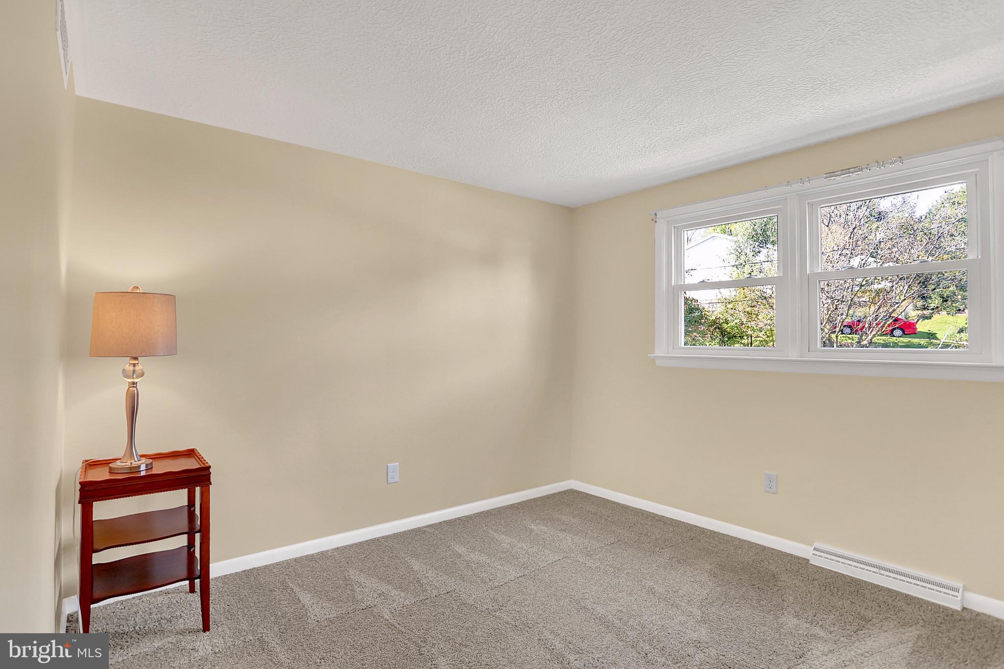 2051 Garnet Road York, PA 17403 - Photo 23 of 53 Gallery Image 23