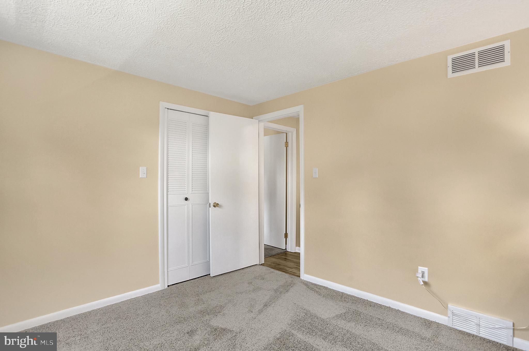 2051 Garnet Road York, PA 17403 - Photo 24 of 53 Gallery Image 24