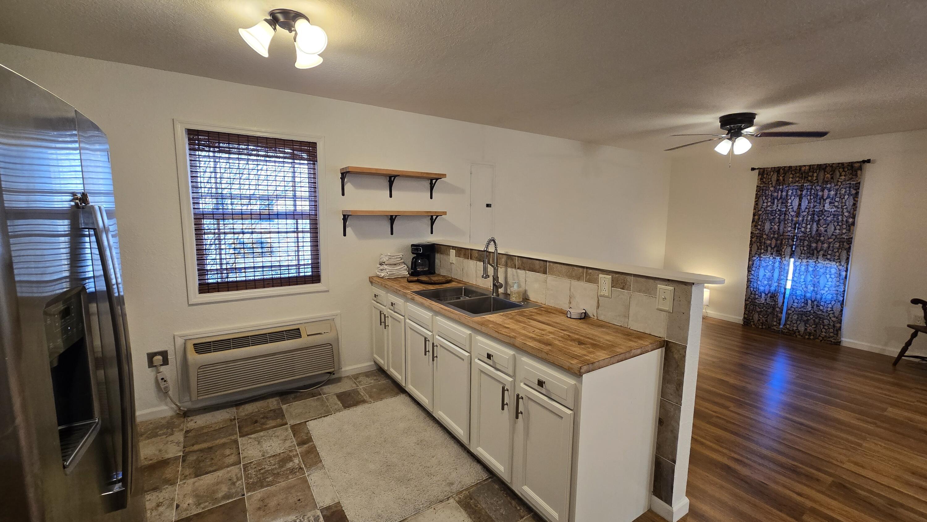 83 Robin Hill Road Dunlap, TN 37327 - Photo 4 of 13 20260120_125937