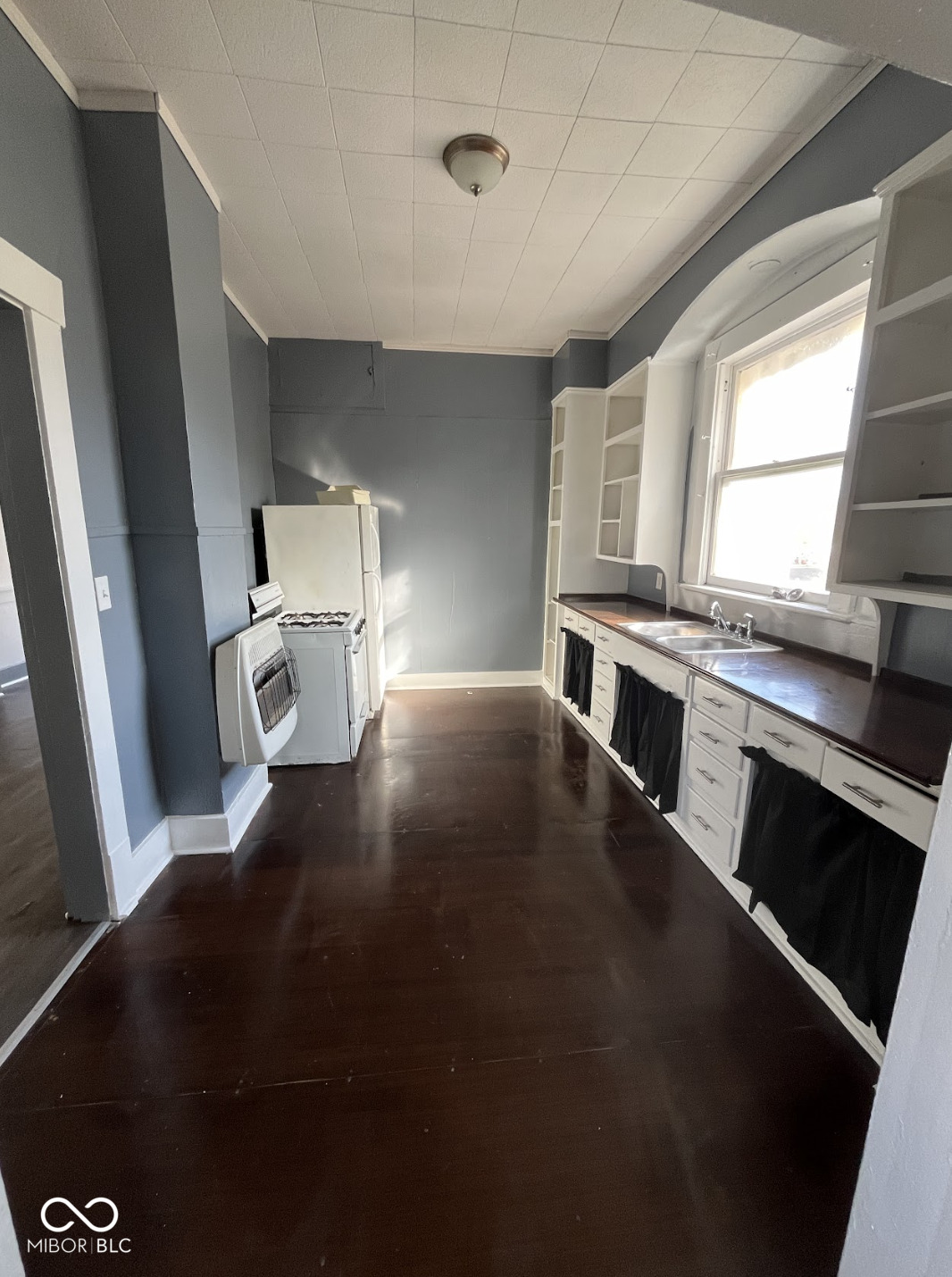 121 West 13th Street Anderson, IN 46016 - Photo 11 of 43