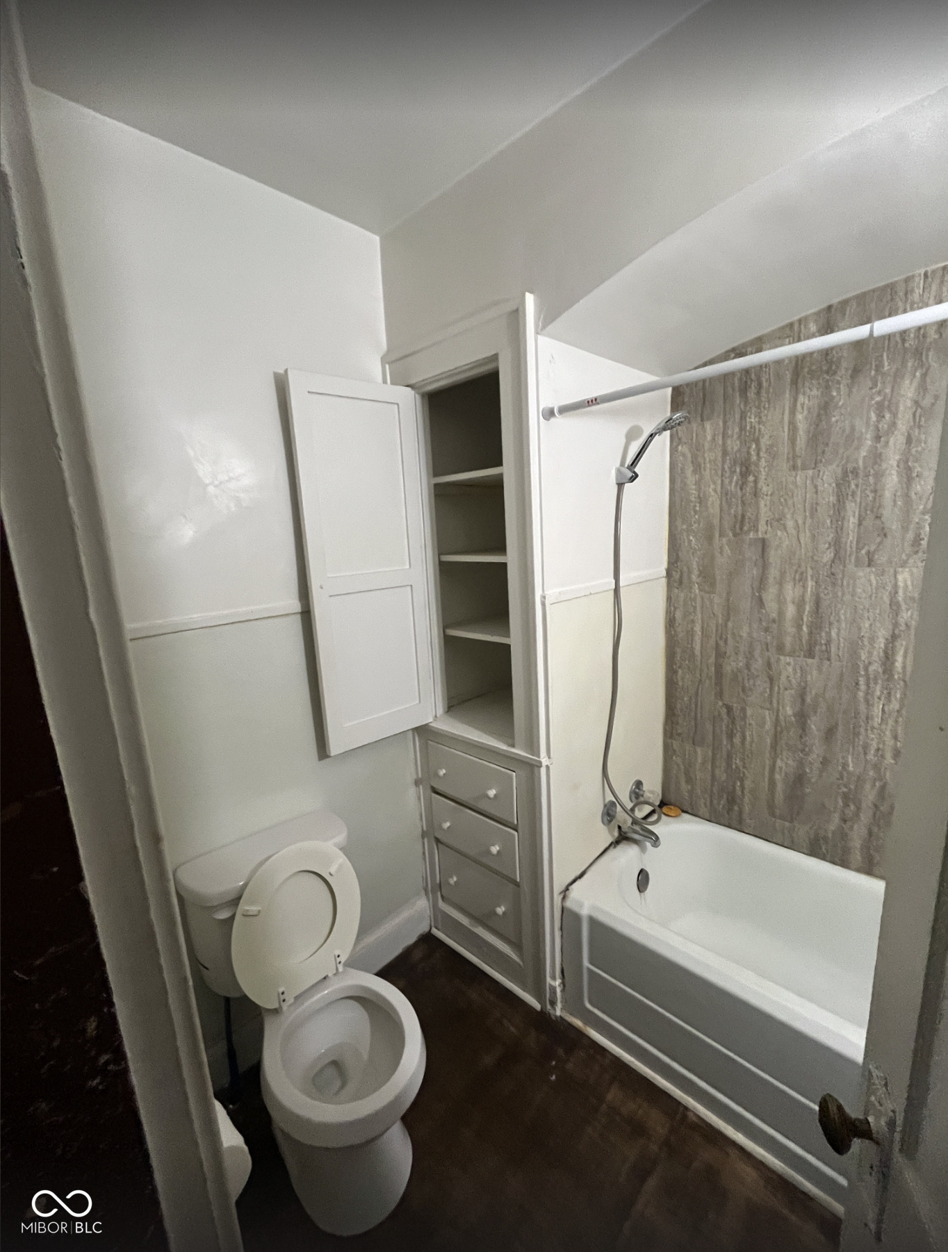 121 West 13th Street Anderson, IN 46016 - Photo 14 of 43