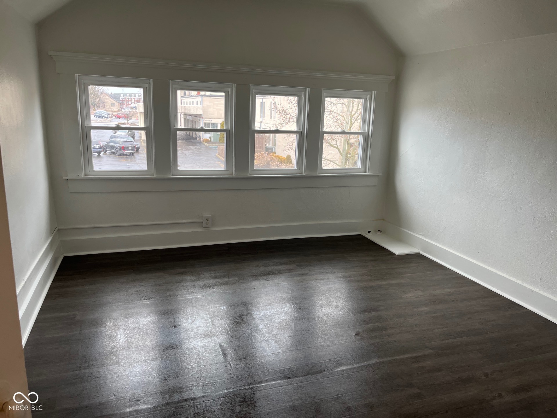 121 West 13th Street Anderson, IN 46016 - Photo 20 of 43