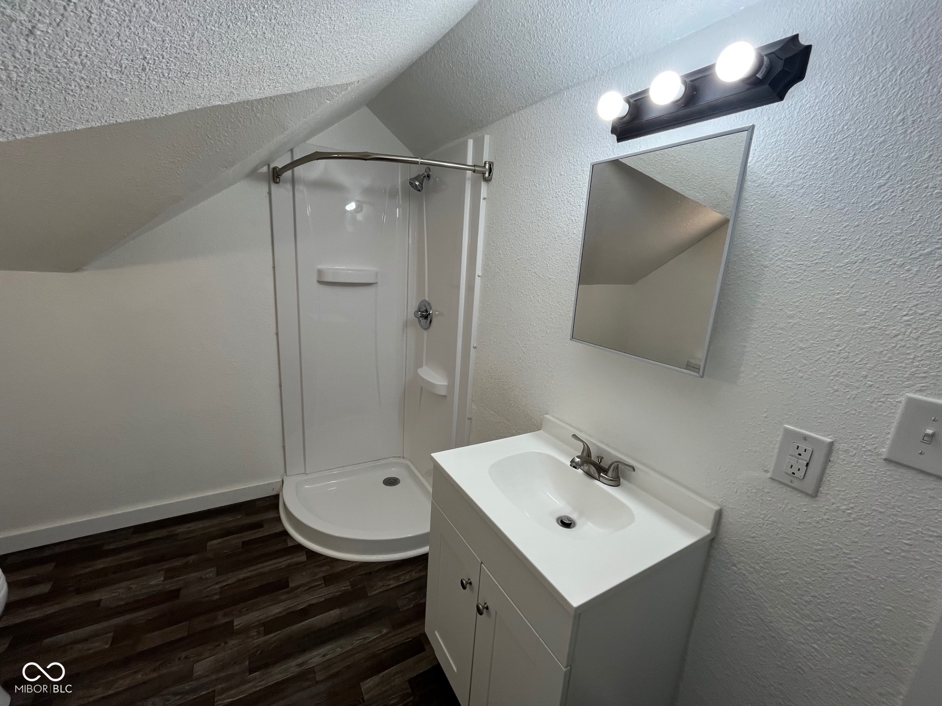 121 West 13th Street Anderson, IN 46016 - Photo 32 of 43