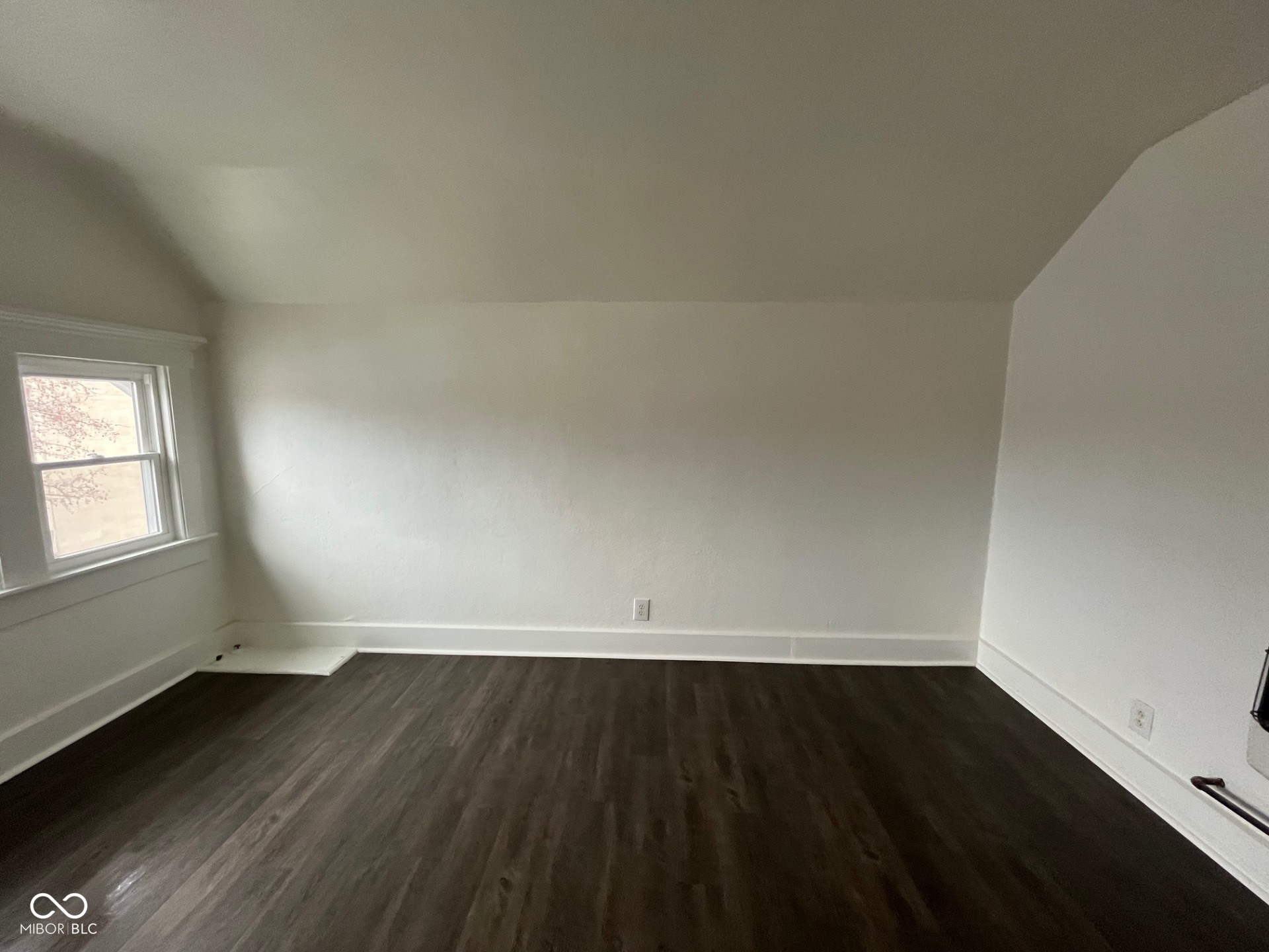 121 West 13th Street Anderson, IN 46016 - Photo 34 of 43