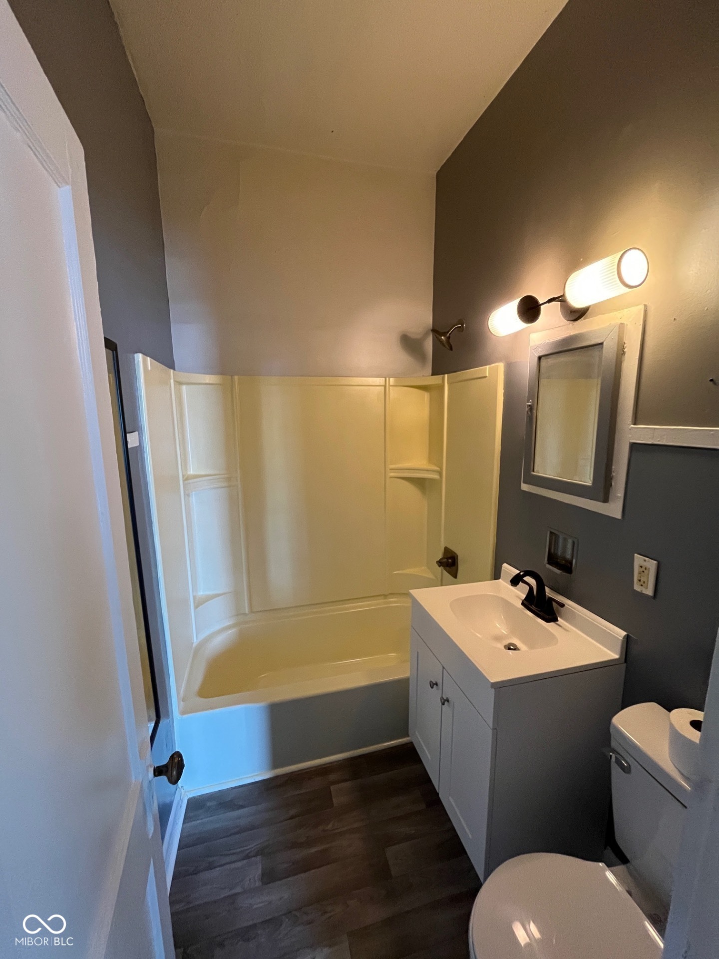 121 West 13th Street Anderson, IN 46016 - Photo 36 of 43