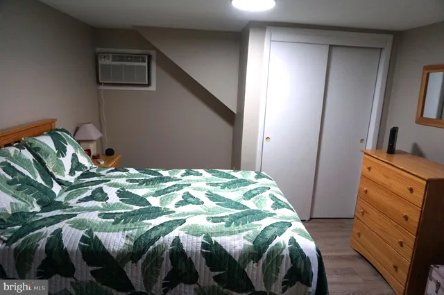 $399,000 | 2098 South Olden Avenue, Hamilton, NJ 08610