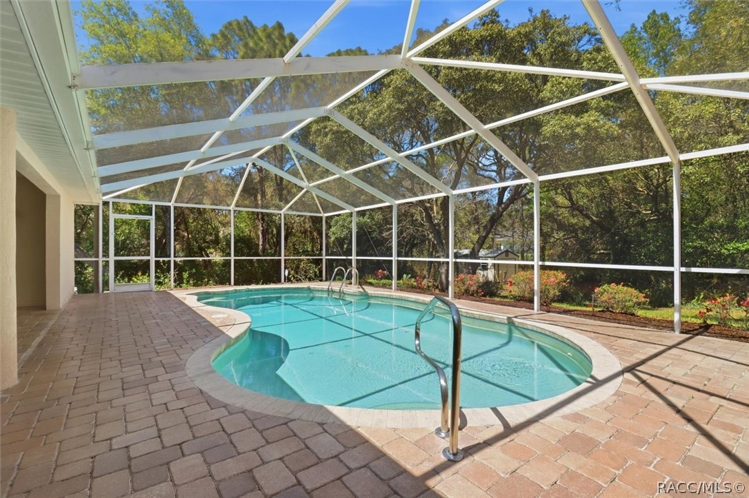 2399 West Pine Ridge Boulevard Beverly Hills, FL 34465 - Photo 7 of 46