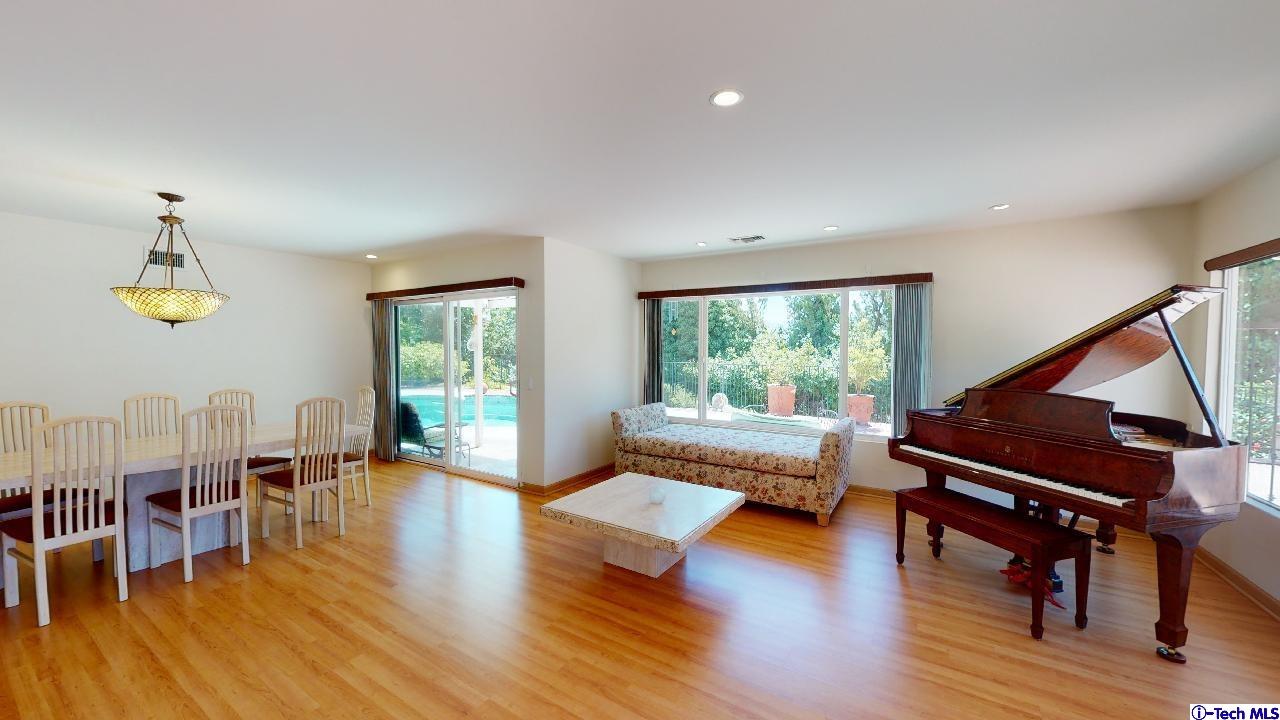 3249 Beaudry Terrace Glendale, CA 91208 - Photo 7 of 34