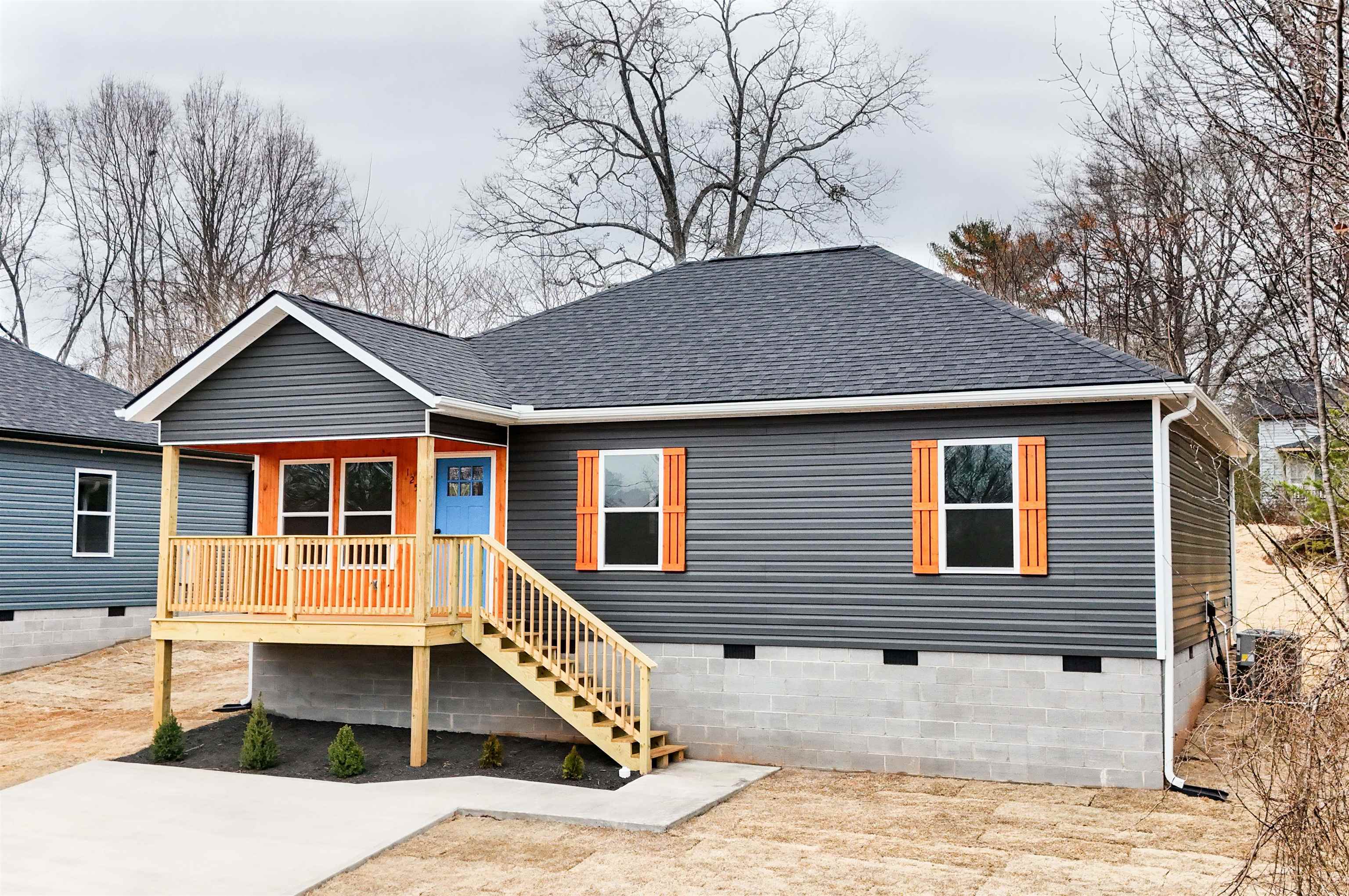 125 South Middle Street Spartanburg, SC 29307 - Photo 3 of 17