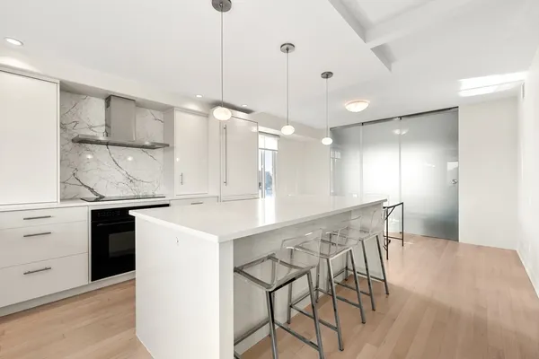 $4,300 | 280 Harvard Street, Unit 5D, Cambridge, MA 02139
