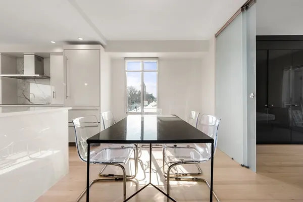 $4,300 | 280 Harvard Street, Unit 5D, Cambridge, MA 02139