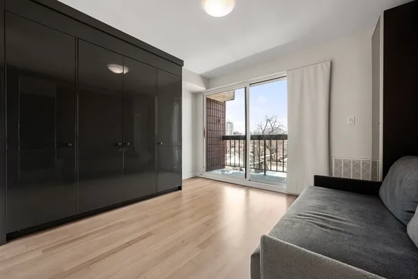 $4,300 | 280 Harvard Street, Unit 5D, Cambridge, MA 02139