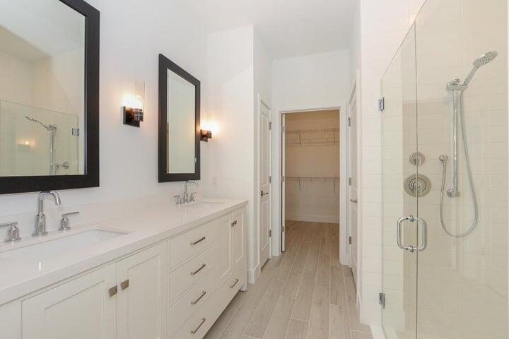 10307 Dreamweaver Road Port St. Lucie, FL 34987 - Photo 31 of 55 Master Bath 1