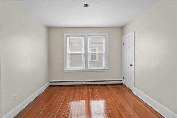$2,300 | 123 Radcliffe Avenue, Unit 2, Providence, RI 02908