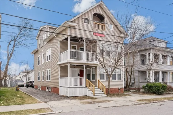 $2,300 | 123 Radcliffe Avenue, Unit 2, Providence, RI 02908
