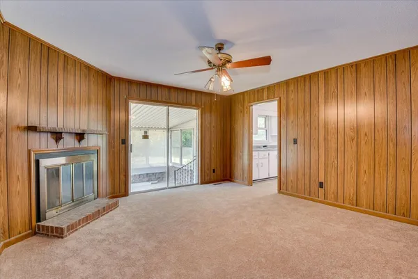 $1,590 | 2021 Arcadia Court, North Augusta, SC 29841