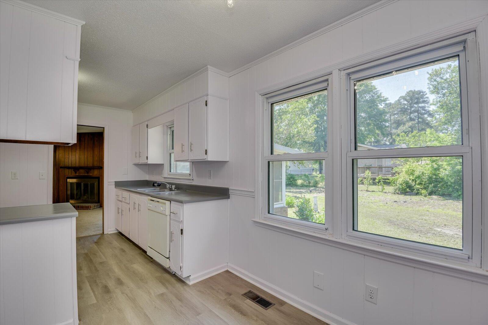 2021 Arcadia Court North Augusta, SC 29841 - Photo 20 of 36 20-120