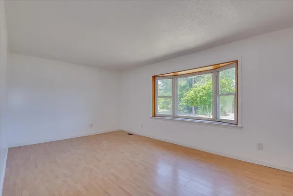 $1,590 | 2021 Arcadia Court, North Augusta, SC 29841