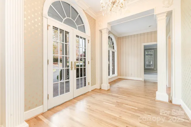 $760,000 | 811 14th Avenue Northwest, Hickory, NC 28601