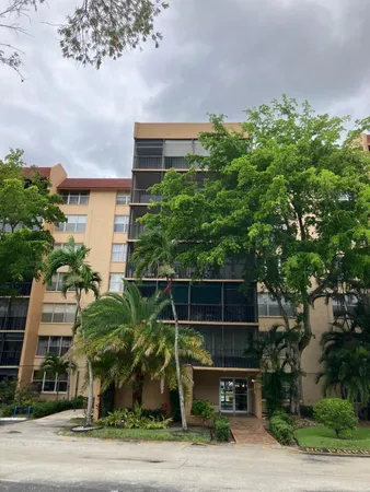$239,900 | 3771 Environ Boulevard, Unit 345, Lauderhill, FL 33319