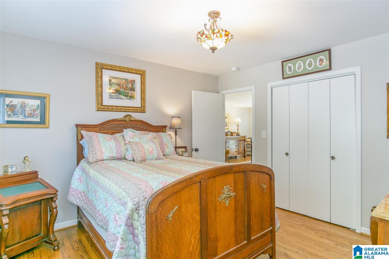 433 Shades Crest Road Birmingham, AL 35226 - Photo 35 of 50