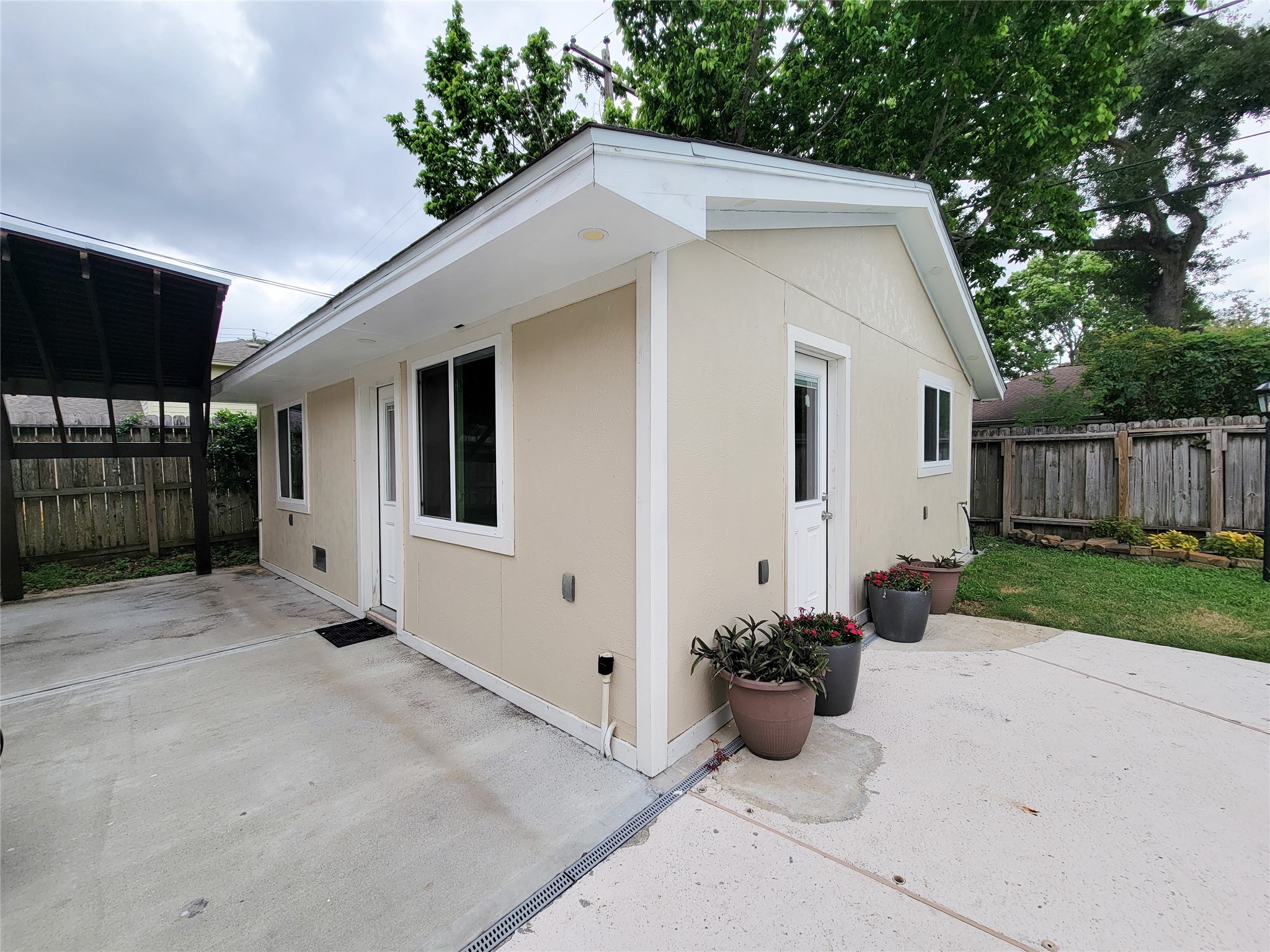 5654 Cheena Drive Houston, TX 77096 - Photo 45 of 50 a view of a house with backyard