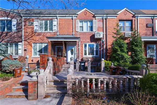 $999,999 | 259 Bay 13th Street | Bath Beach
