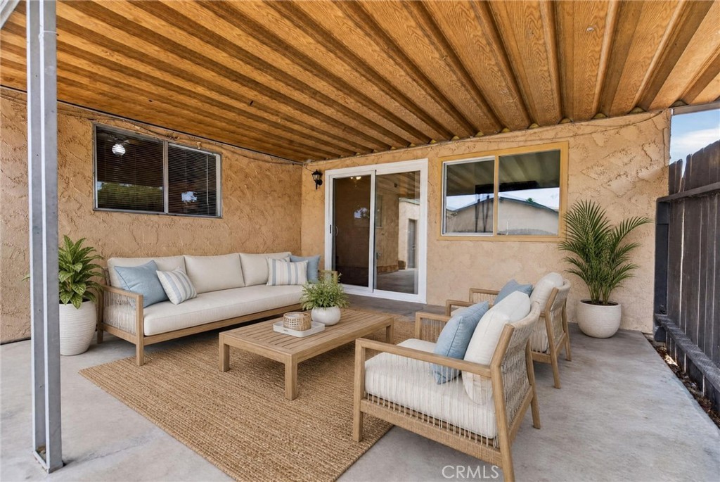 6377 La Mirada Way Riverside, CA 92504 - Photo 26 of 36 Home has been virtually staged