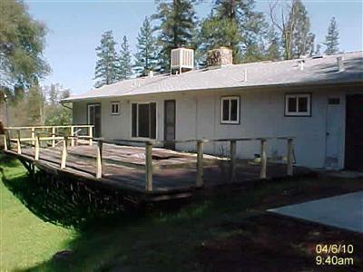39732 Pine Ridge Way Oakhurst, CA 93644 - Photo 3 of 6 Gallery Image 3