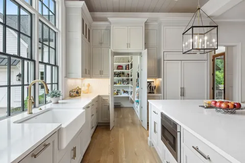 $2,999,900 | 8118 Heirloom Boulevard, College Grove, TN 37046