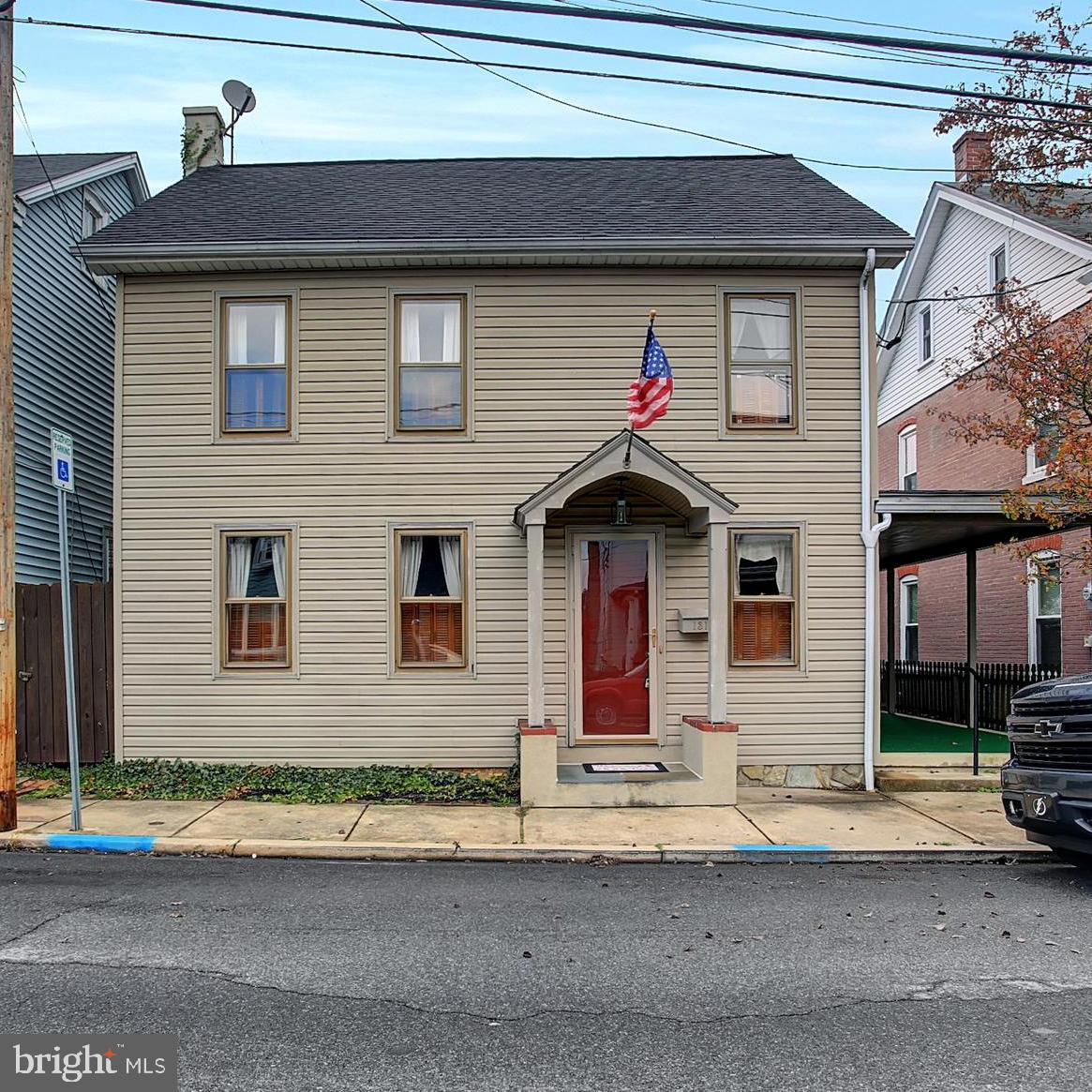 131 North Liberty Street Lititz, PA 17543 - Photo 1 of 34