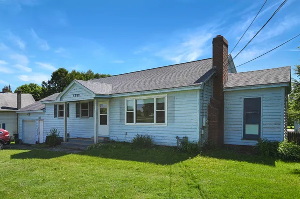 $449,000 | 5747 Shelburne Road, Shelburne, VT 05482