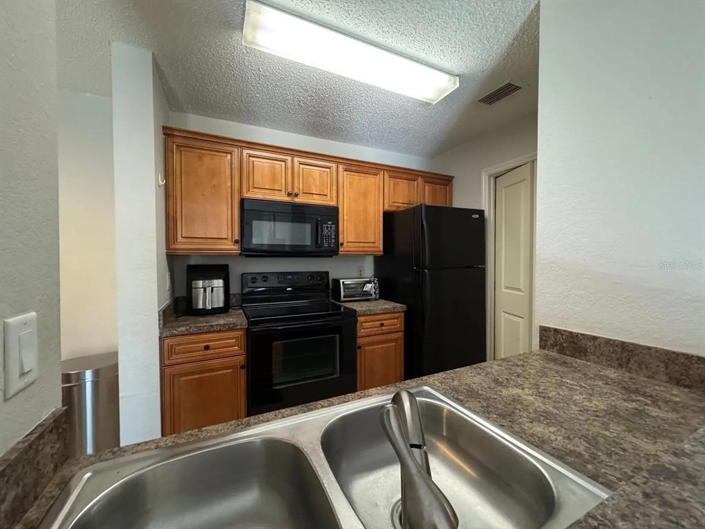 3705 Southwest 27th Street, Unit 1116 Gainesville, FL 32608 - Photo 8 of 13