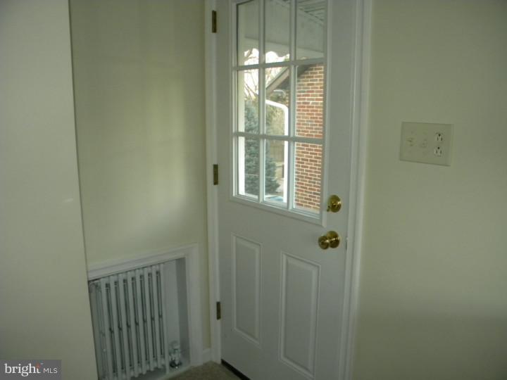 1509 A Ridge Avenue Reading, PA 19607 - Photo 8 of 21 Gallery Image 8