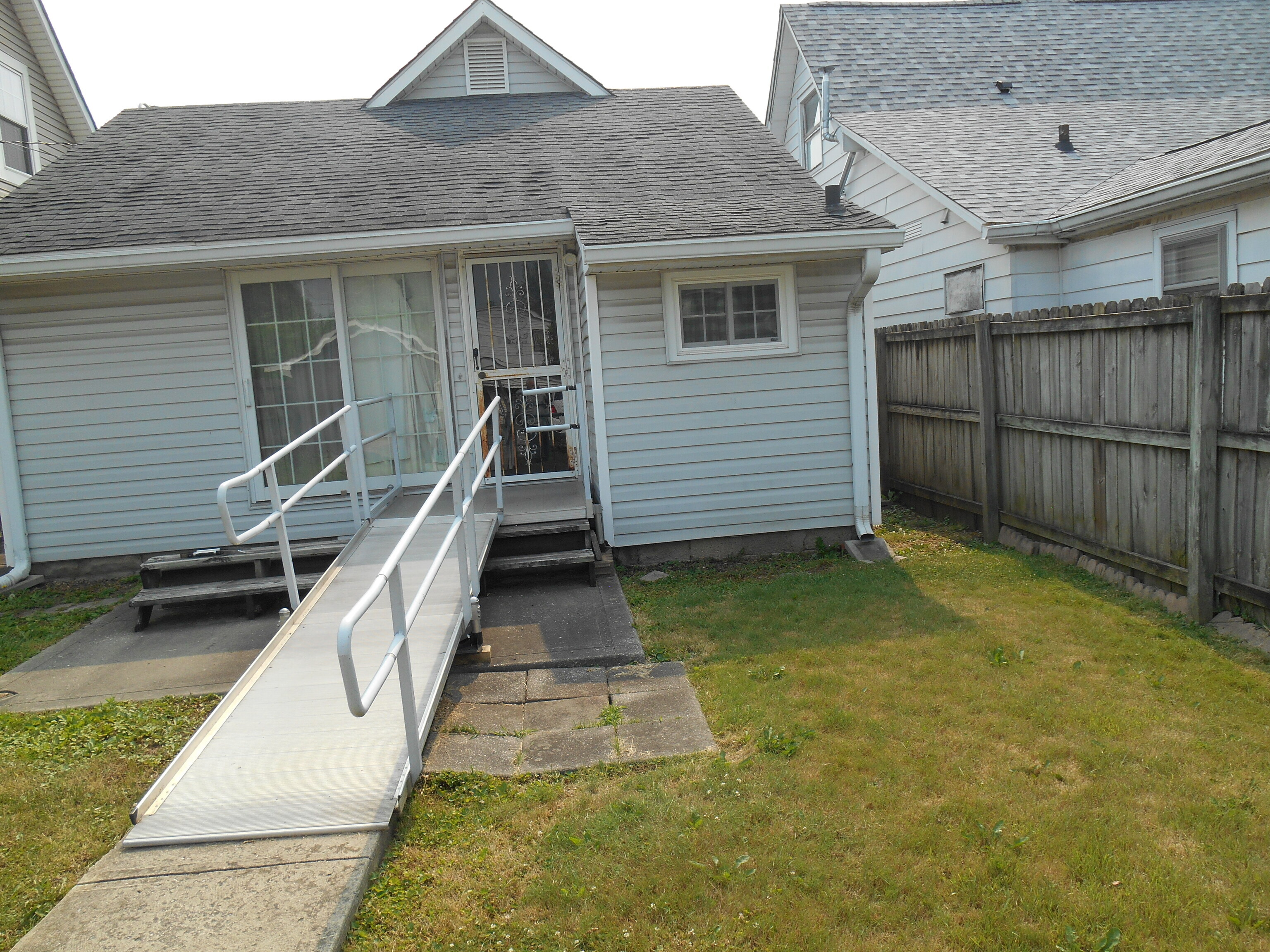 2130 Delaware Street Indianapolis, IN 46225 - Photo 3 of 22