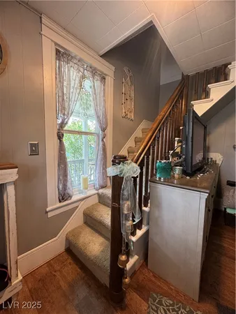 $300,000 | 191 South Booker, Tonopah, NV 89049