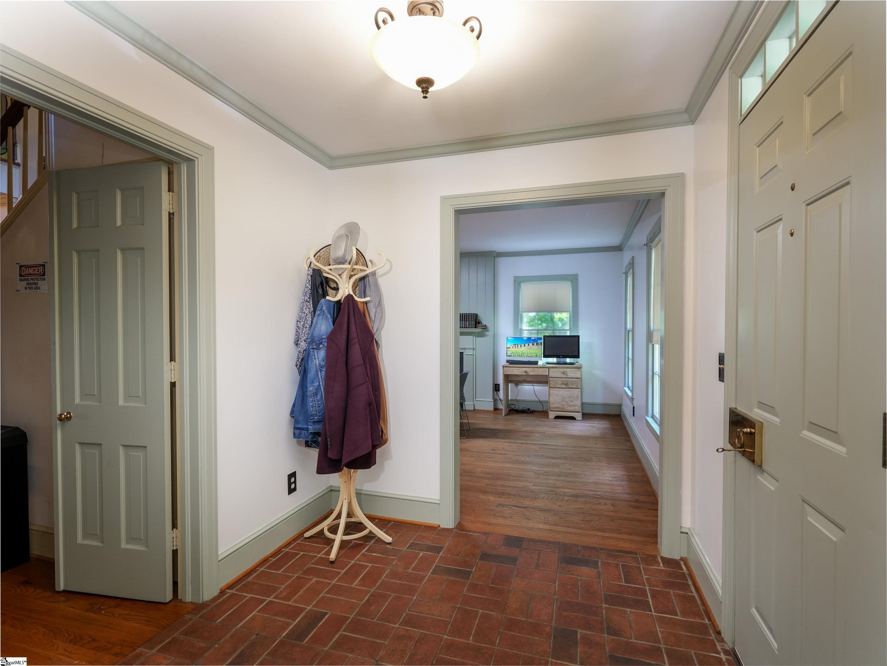 207 Glendale Road Union, SC 29379 - Photo 8 of 33