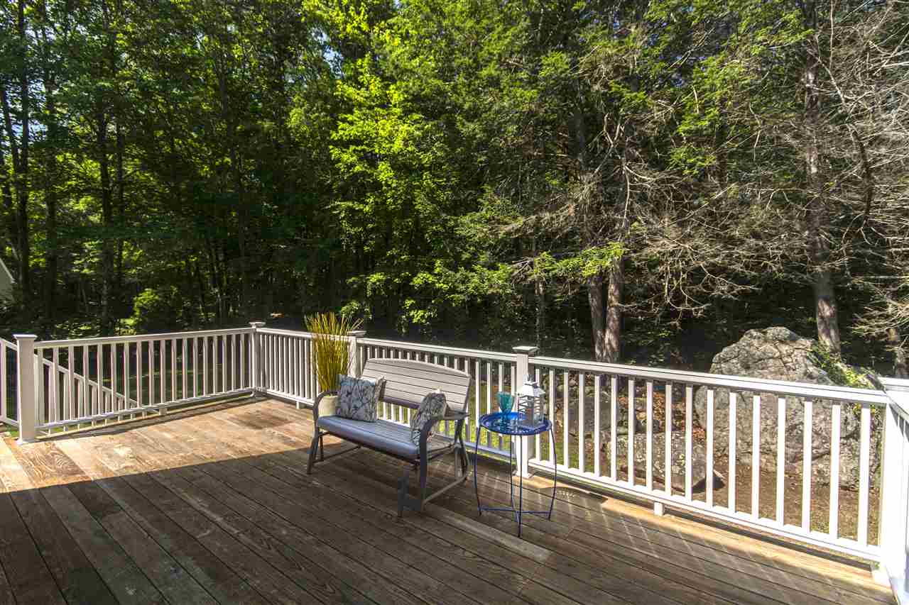 10 Colby Road Kingston, NH 03848 - Photo 4 of 40