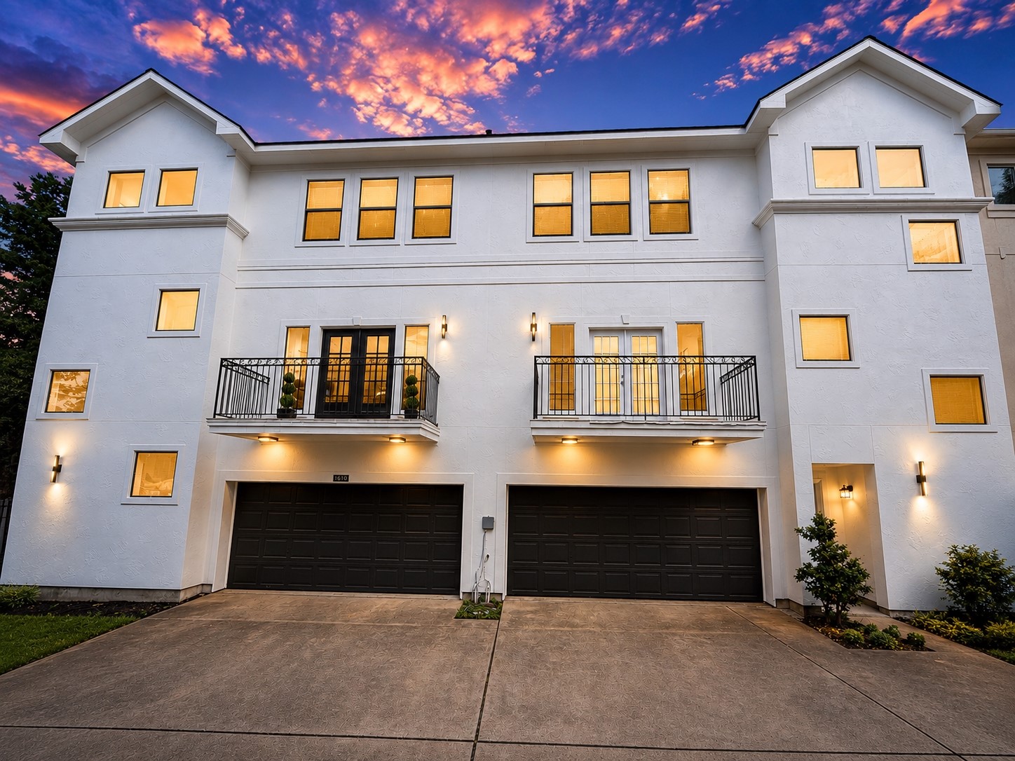 1608 Holman Street Houston, TX 77004 - Photo 2 of 43 Exterior was just renovated with fresh paint and led lighting fixtures
