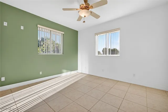 $1,200,000 | 6476 Pine Avenue, Sanibel, FL 33957